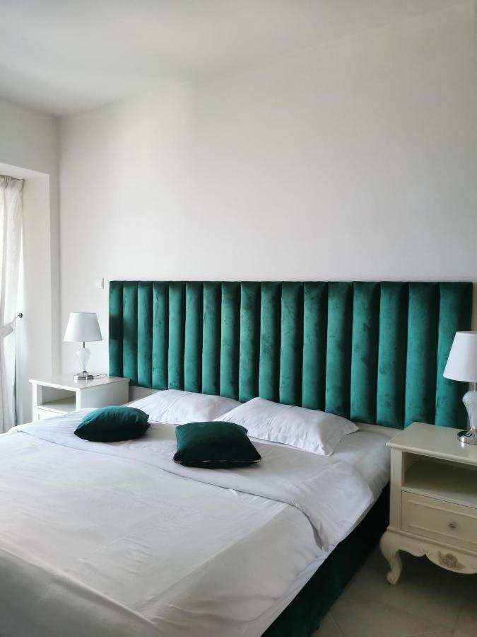 Serenity 3Br Palm View In Marina Apartment Dubai Bagian luar foto